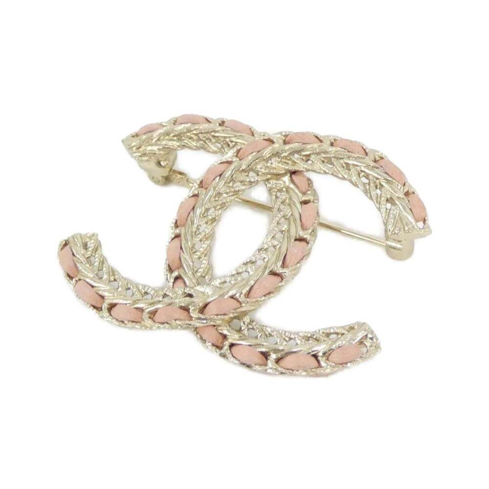 CHANEL Pink Brooch